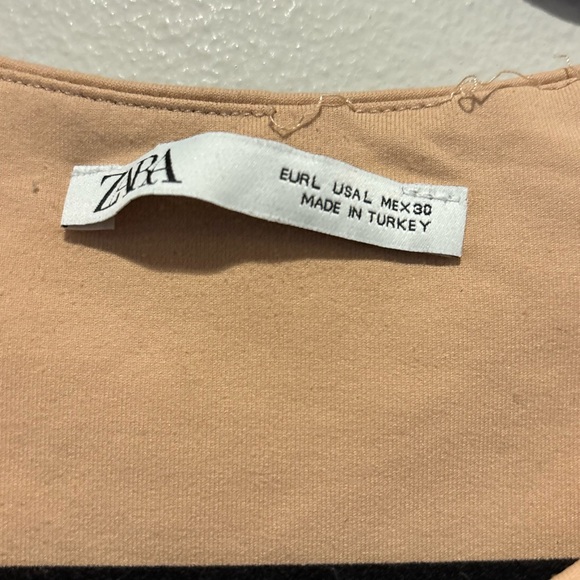 Zara Beige Sleeveless Blouse - Picture 3 of 3